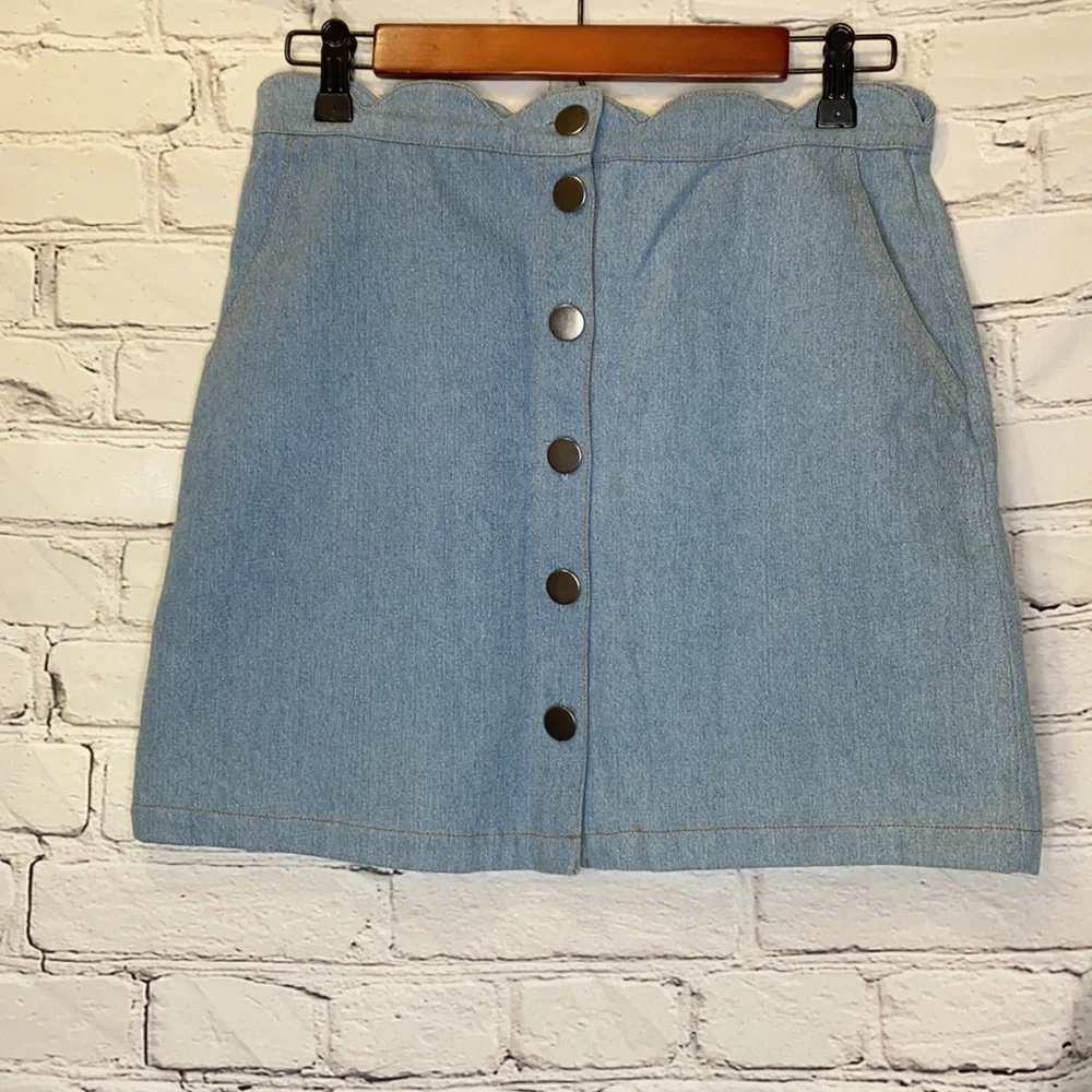 Very J Button Up Denim Skirt Size Medium Brand New W/Tags